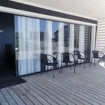 Pakri Parun Lägenhetshotell Paldiski