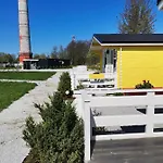Lägenhetshotell Pakri Parun *