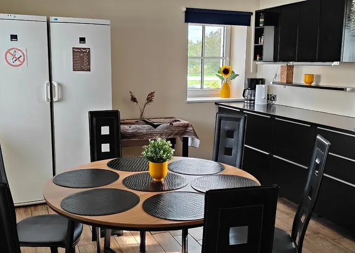 Pakri Parun Apart-hotel *